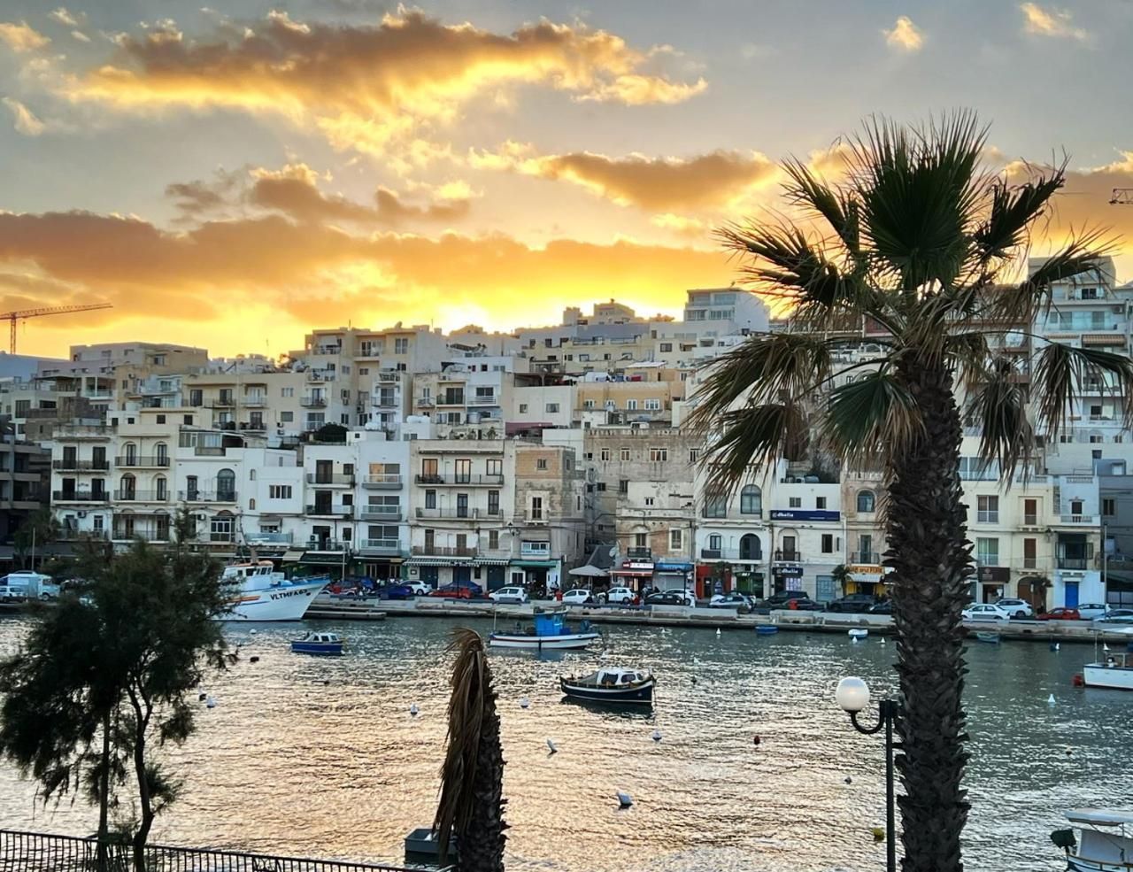 Trendy Seaside Escape 2 Bedroom Penthouse Marsaskala Εξωτερικό φωτογραφία
